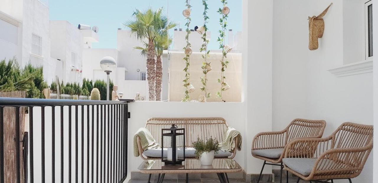 Ferienwohnung Modern Townhouse In Torrevieja, Costa Blanca Exterior foto
